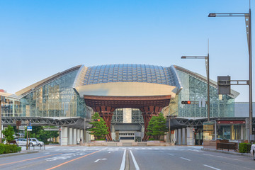 金沢駅